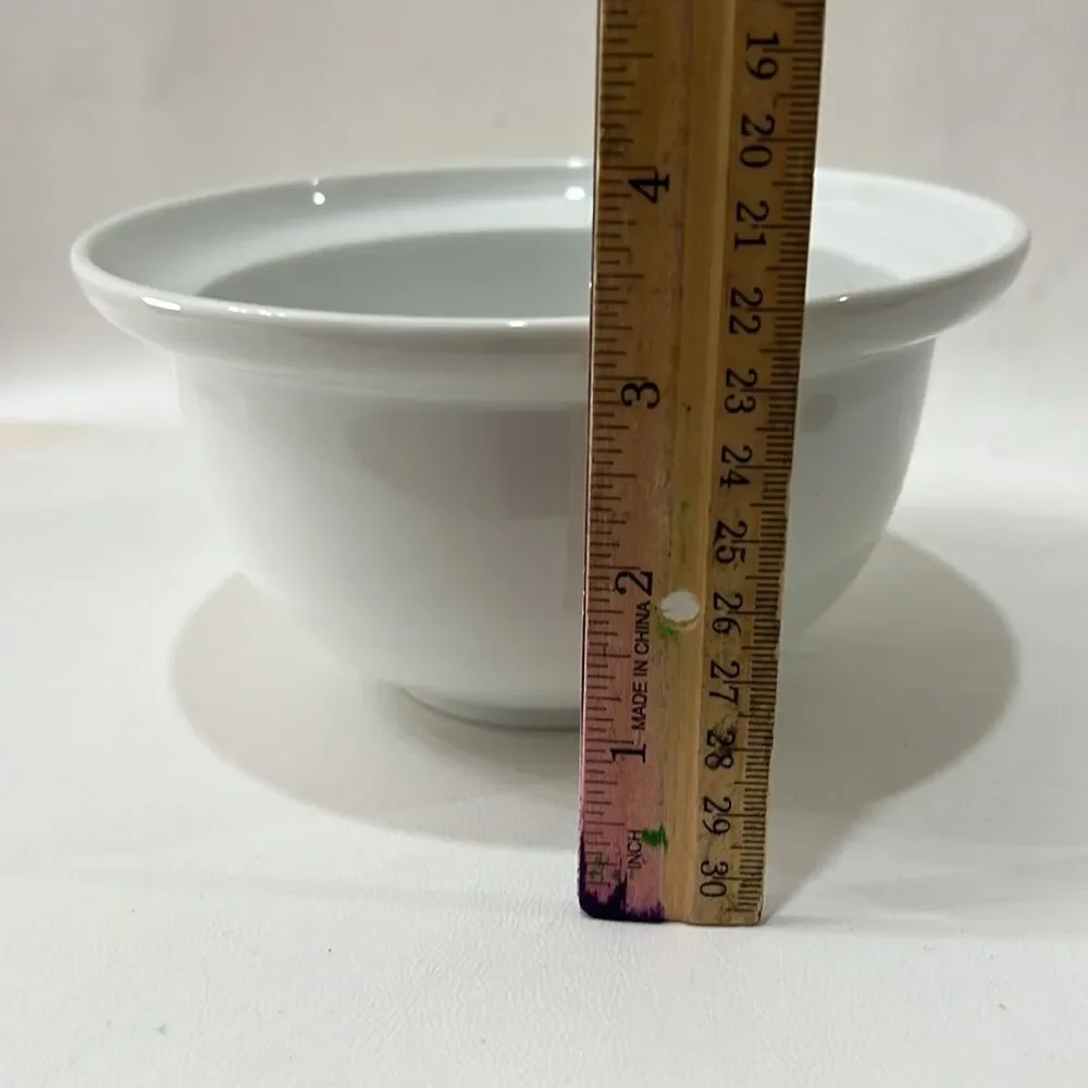 Bellagio Bowl 24 Oz Modern White Serving Bowl 3 1/4 Inches Tall 6 1/4 In Round